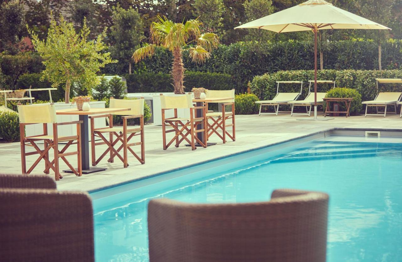 Romantik Badhotel Renesse Bagian luar foto